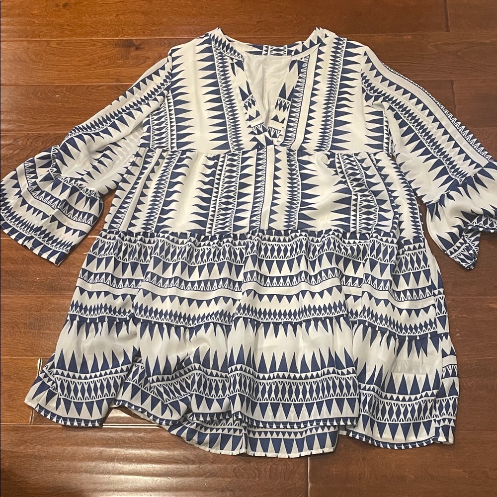 SHEIN White and Navy Tribal Print Peasant Dress